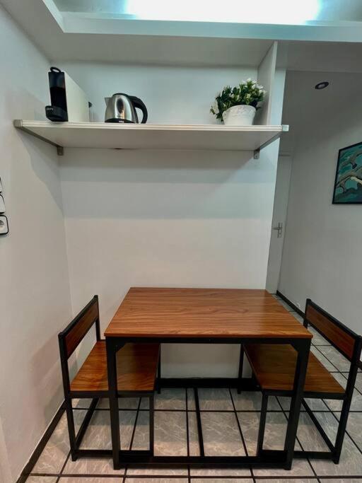 Urban Flat Next To Kalimarmaro Apartment Athens Ngoại thất bức ảnh